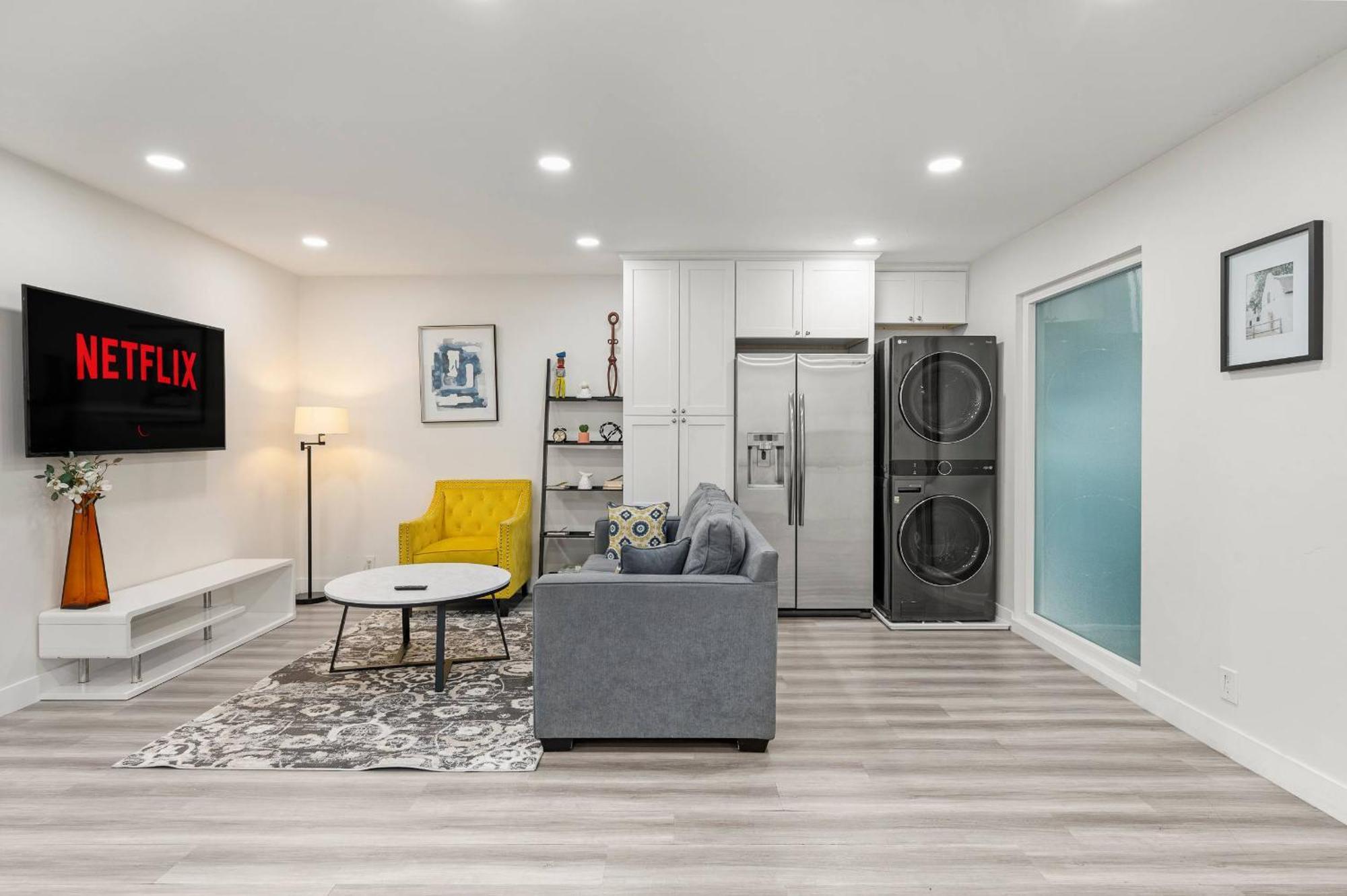 New Renovated 2B2B Apt Self Checkin Free Parking 1 Pasadena Exteriör bild