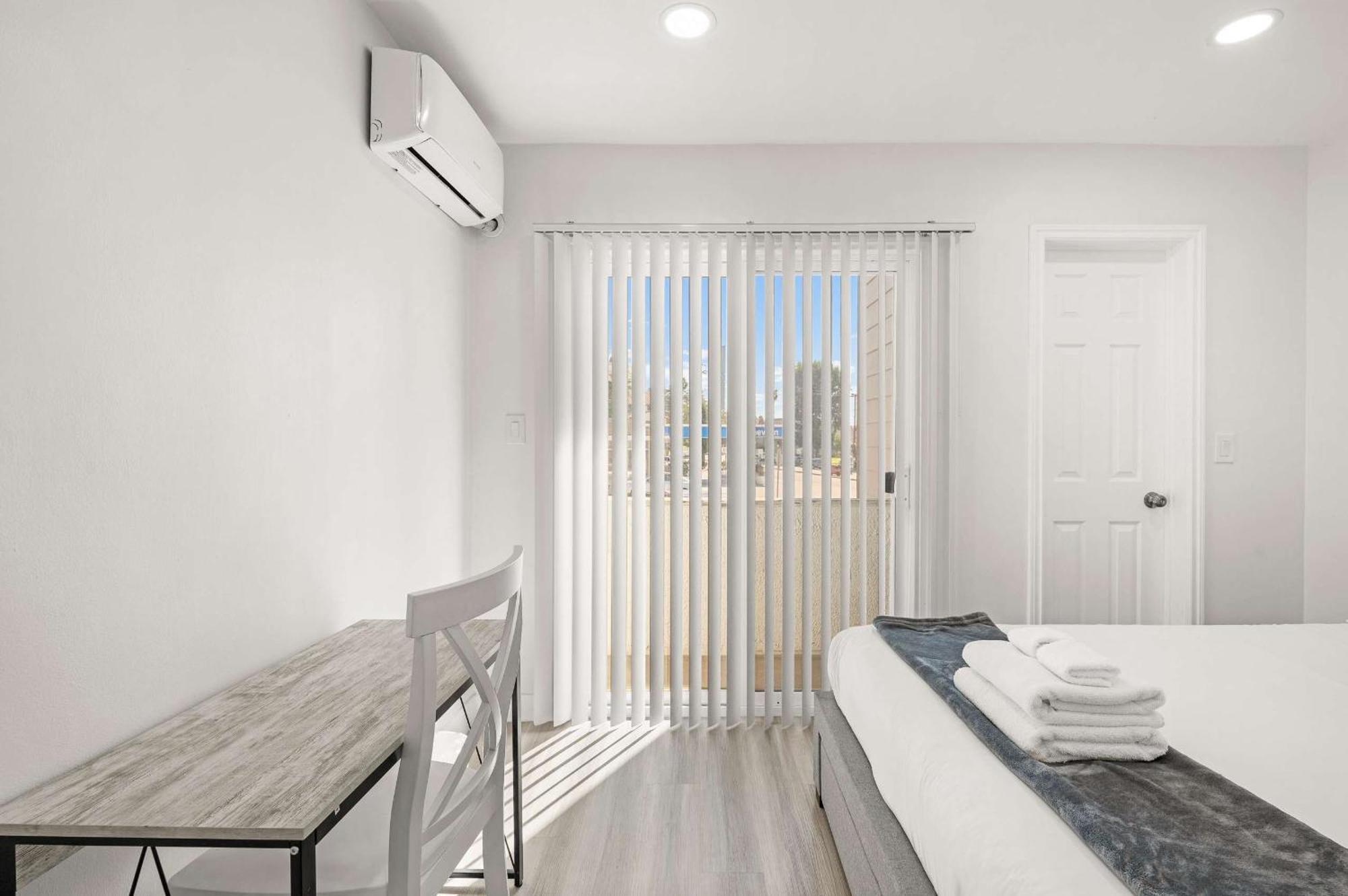 New Renovated 2B2B Apt Self Checkin Free Parking 1 Pasadena Exteriör bild